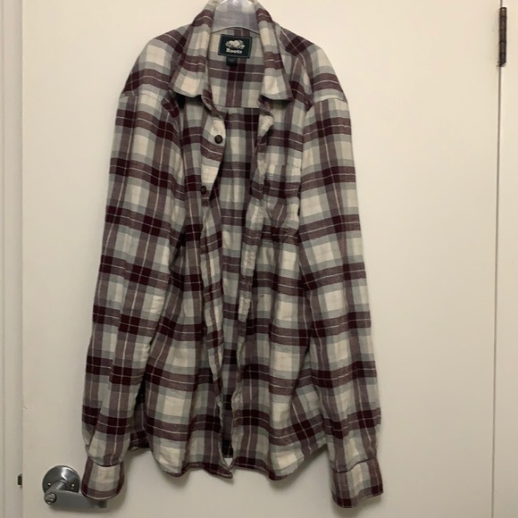 Roots button up flannel - Picture 1 of 3